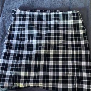 Brandy Melville Skirt